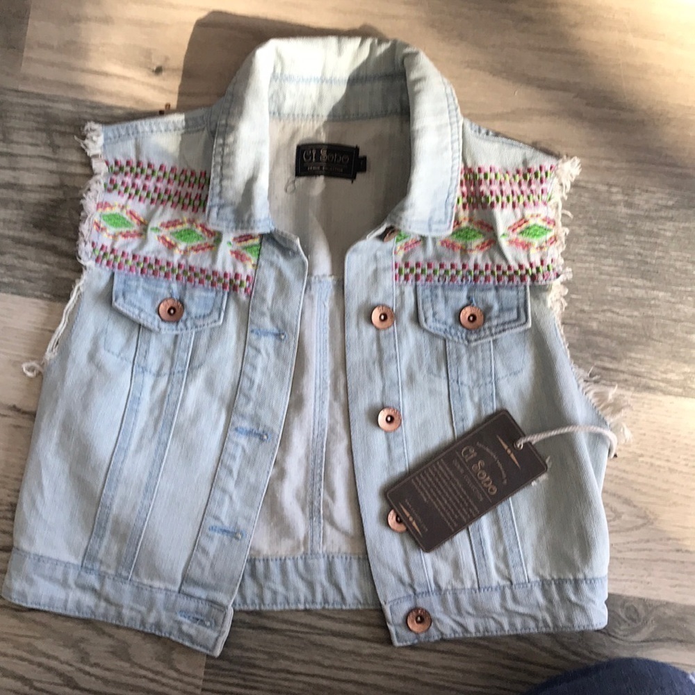 Ci‎ Sono NWT girls denim vest Aztec size small